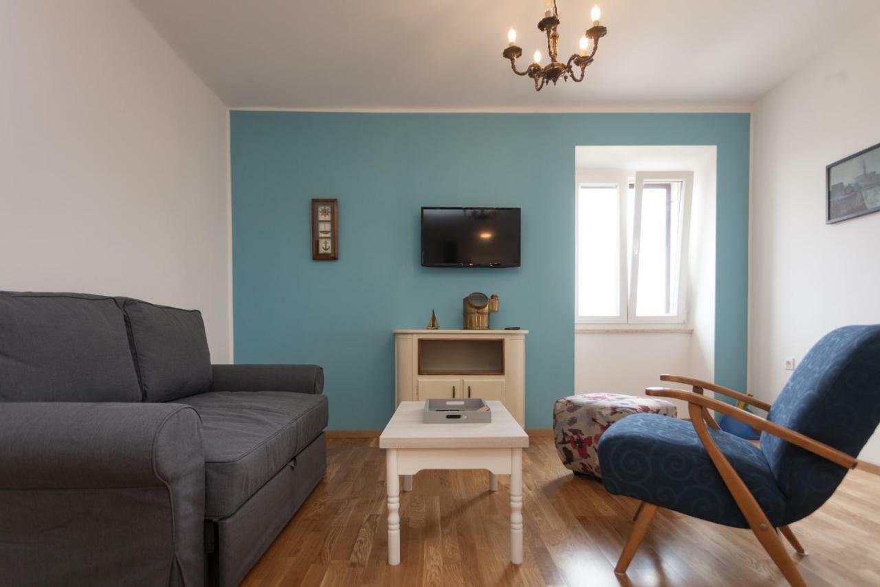 Apartment Amare Seaview Rovigno Esterno foto