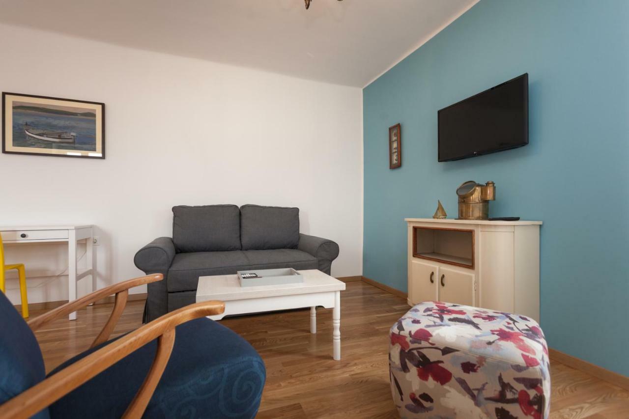 Apartment Amare Seaview Rovigno Esterno foto